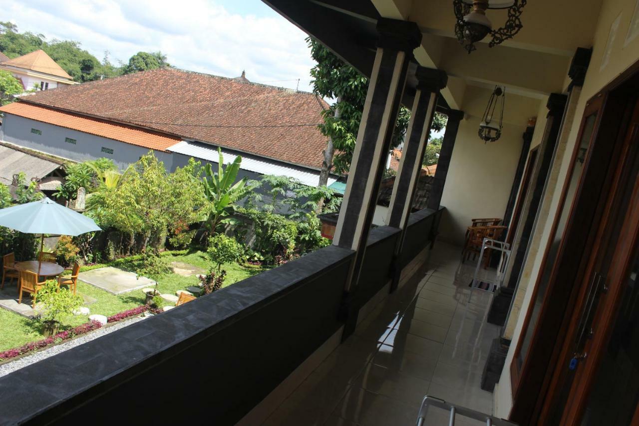 Pondok Ayu Homestay อูบุด ภายนอก รูปภาพ